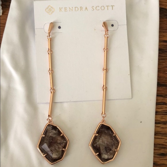 Kendra Scott charmian drop earrings sable NEW - Picture 1 of 3
